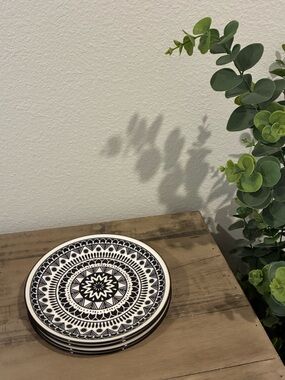 Set of 4 Black and White Salad Plates.